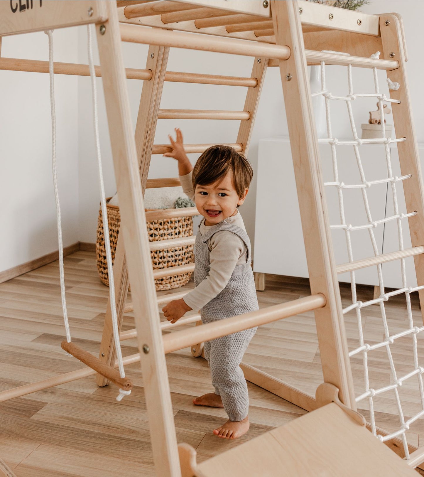 Kidwood heißt jetzt CLIFF - 6 in 1 Klettergerüst Compact