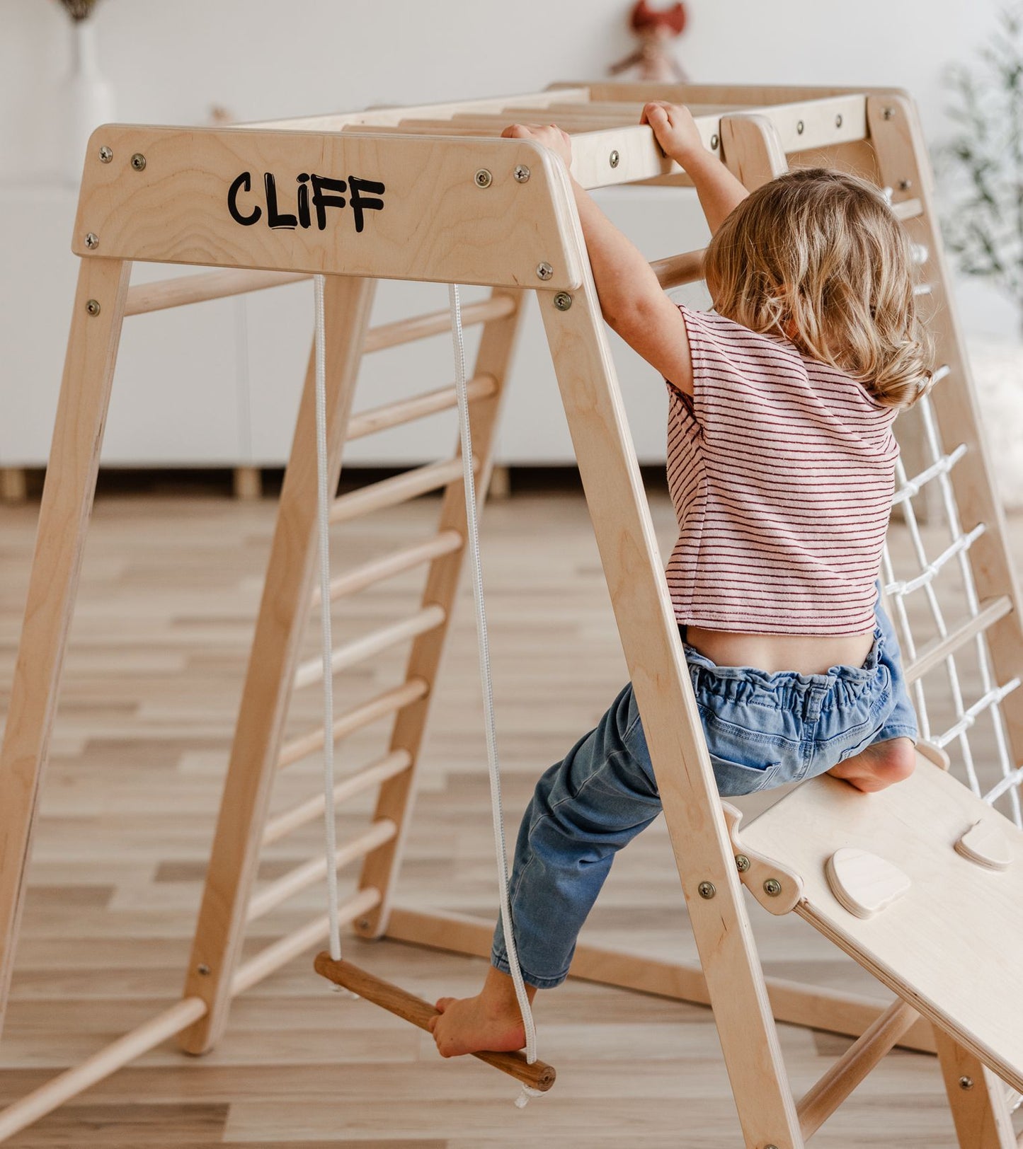 Kidwood heißt jetzt CLIFF - 6 in 1 Klettergerüst Compact